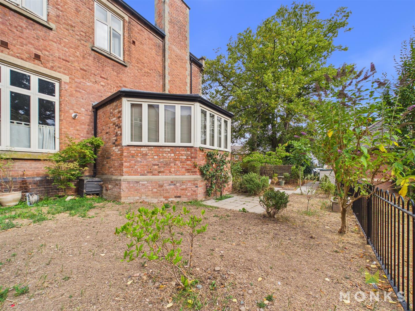 51 Oliver Road, Shrewsbury, SY3 5FX For Sale